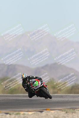 media/Oct-26-2025-Race Pace (Sun) [[c1447ca738]]/Non Verified (1st 20 Minutes of every Hour)/4-Turn 14 (1110am)/